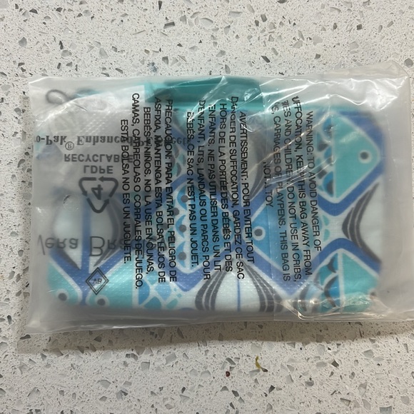 Vera Bradley Zip ID Case in Go Fish Blue - Picture 5 of 5